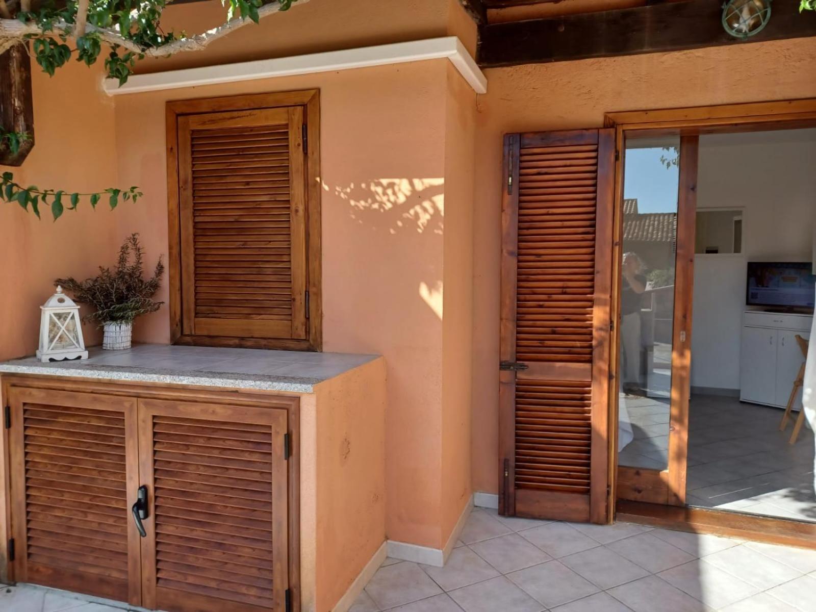 Apartmán Casa Sibilla Bi-Locale Con Terrazza A 60 Metri Dal Mare Marinella  Exteriér fotografie